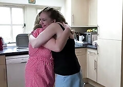 Lily May & Trisha have a fun in food