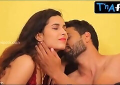 Noor Malabika Sexy Scene  in Siskiyaan Season 2 Part 2