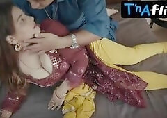 Natasha Rajeshwari Sexy Scene  in Purani Haveli