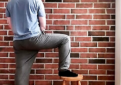 Real Human Hunk Model - Elevated Leg Pose Study - 13min