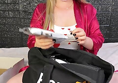 Marshmallow Sweet Unboxes Sweet Lingerie Gifts