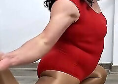 Ballet in red: Stretching, Flexibility and a vibrator