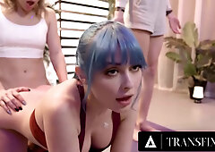 Emma Rose And Jewelz Blu - Ass Eating With Wonderful And From