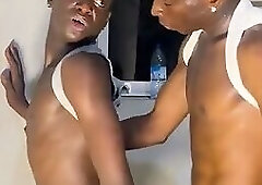 Sexy slut got fucked presido dick
