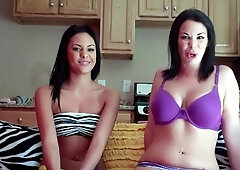 Amateur Big Titted Brunette Get Fucked On The Couch